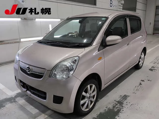 Daihatsu Mira 2011