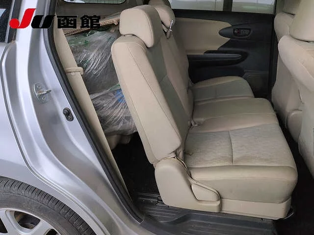 Toyota Wish  с аукциона в Японии