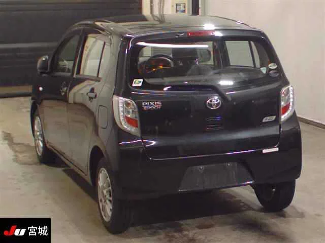 Toyota Pixis Epoch 2014