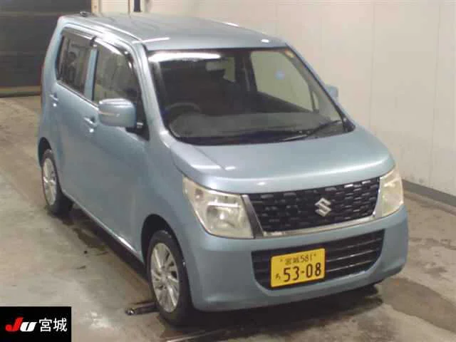 Suzuki Wagon R  с аукциона в Японии