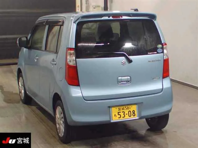 Suzuki Wagon R  с аукциона в Японии
