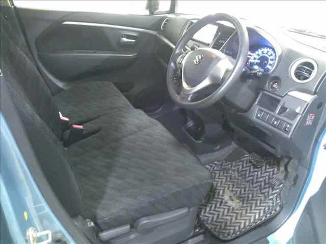 Suzuki Wagon R  с аукциона в Японии