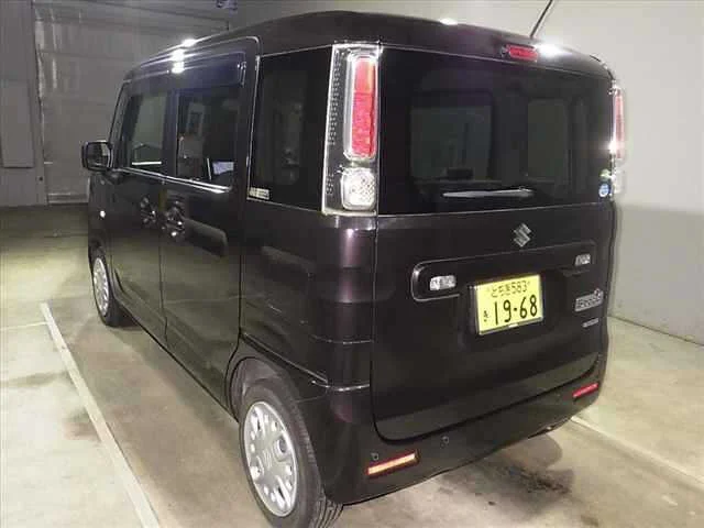 Suzuki Spacia  с аукциона в Японии