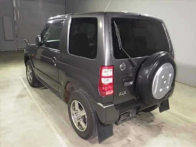 Nissan Kix