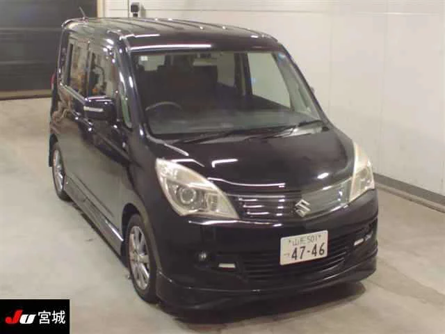 Suzuki Solio 2012