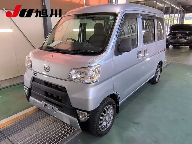 Daihatsu Hijet Cargo 2018