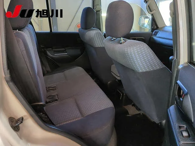 Mitsubishi Pajero iO  с аукциона в Японии