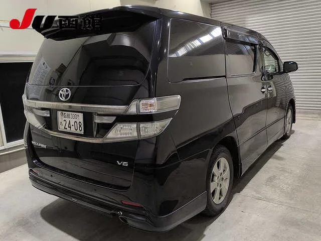Toyota Vellfire  с аукциона в Японии
