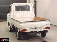 Цена авто Daihatsu Hijet Truck с аукционов Японии, номер кузова S211P, пробег 122 000, оценка 6