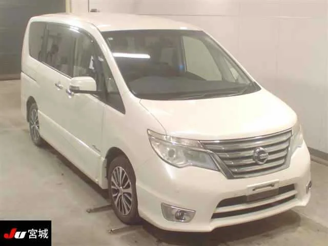 Nissan Serena 2016