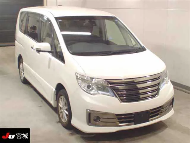 Nissan Serena 2016