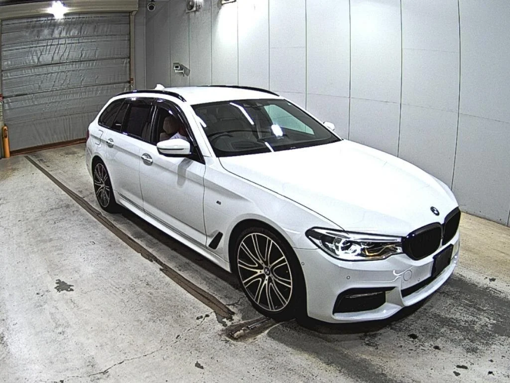 BMW 5-Series 2017