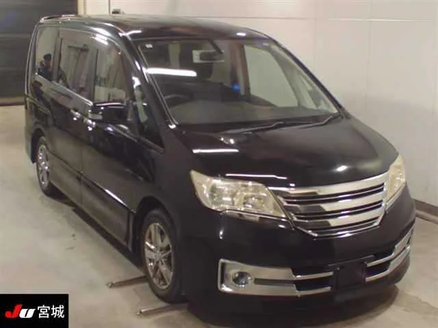 Nissan Serena 2011