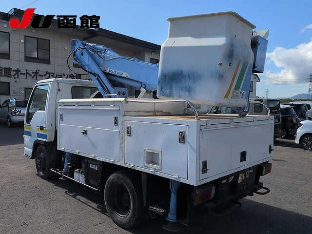 Isuzu Elf  с аукциона в Японии