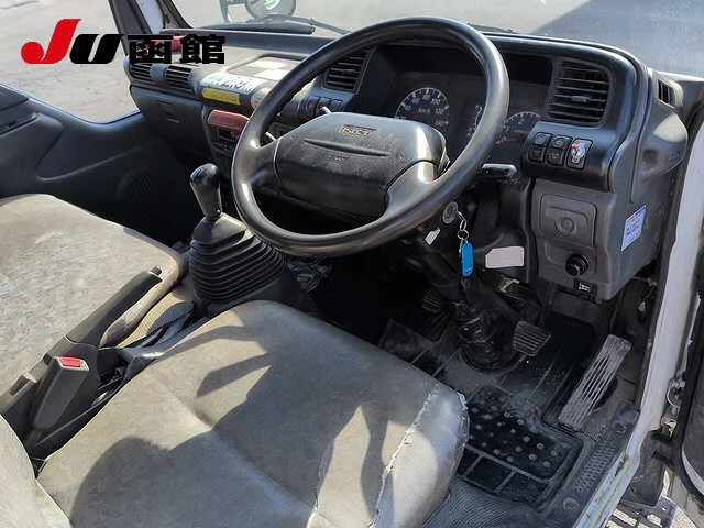 Isuzu Elf  с аукциона в Японии