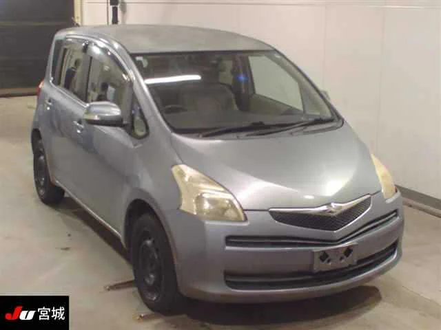 Toyota Ractis 2007