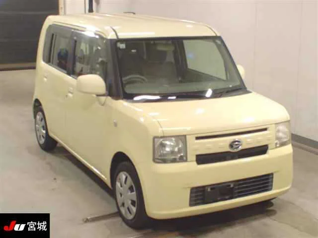 Daihatsu Move Conte 2013