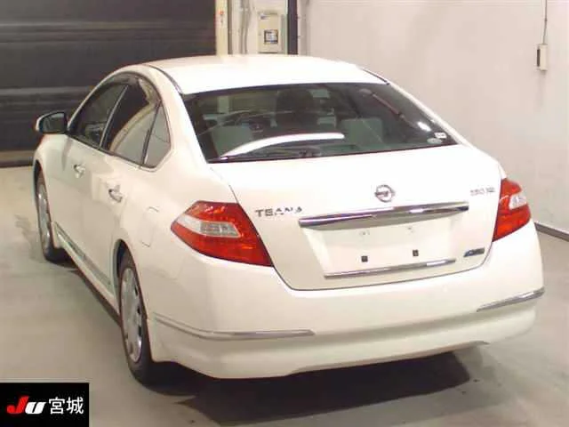 Nissan Teana  с аукциона в Японии