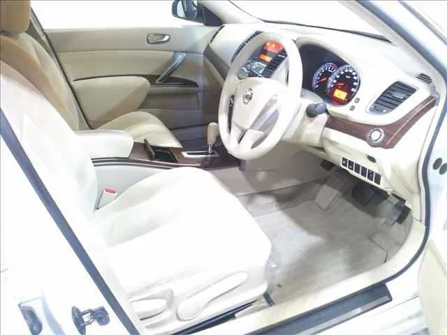 Nissan Teana  с аукциона в Японии