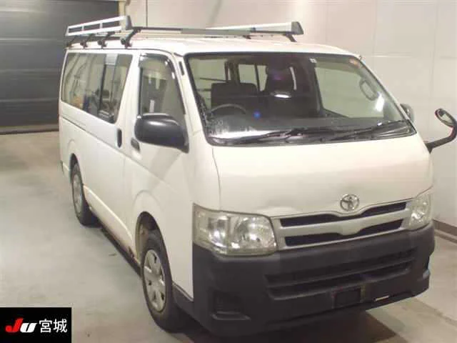 Toyota HiAce Van 2013