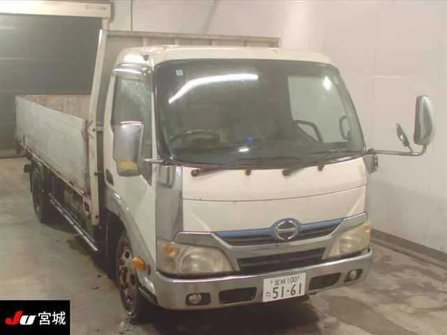 Hino Dutro  с аукциона в Японии