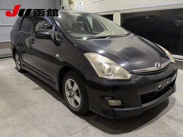 Toyota Wish  с аукциона в Японии
