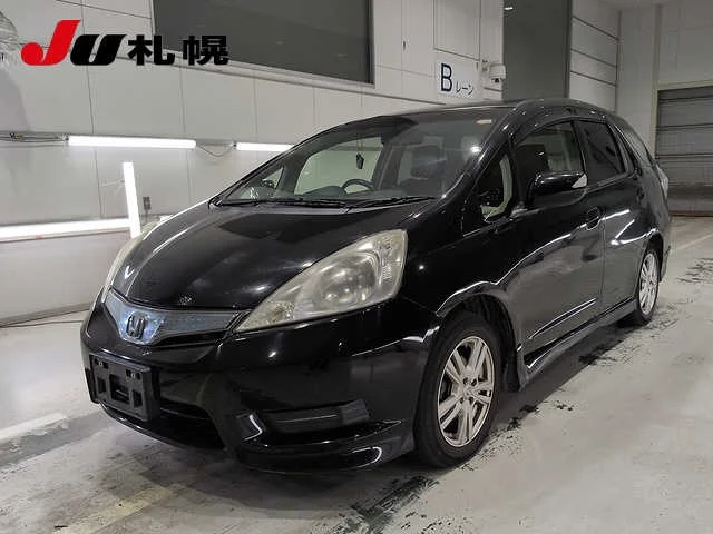 Honda Fit Shuttle 2012