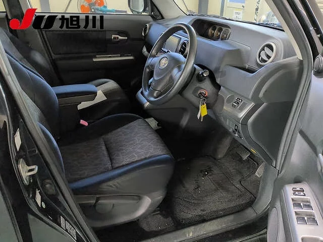 Toyota Corolla Rumion  с аукциона в Японии