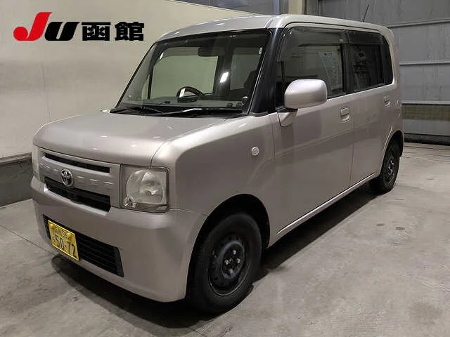 Toyota Pixis Space 2012