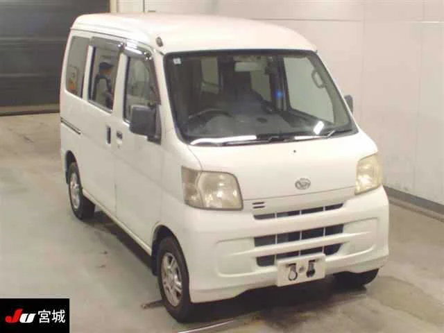 Daihatsu Hijet Cargo 2013