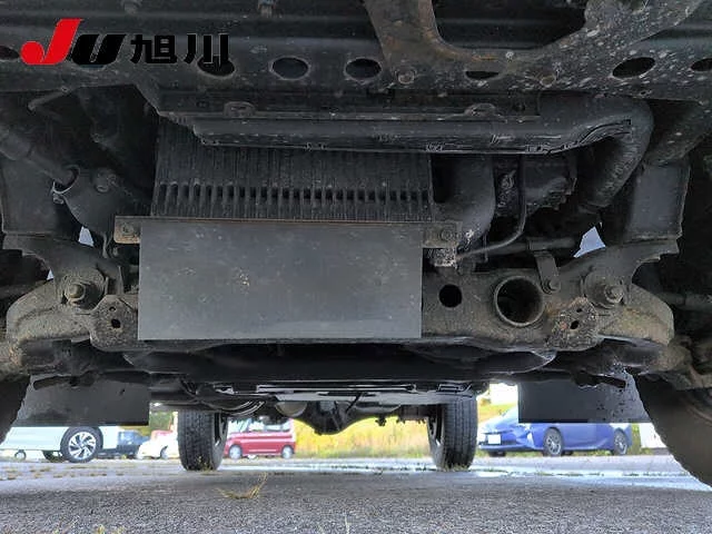 Toyota Dyna  с аукциона в Японии