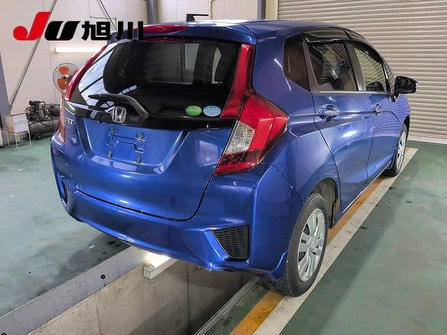 Honda Fit  с аукциона в Японии