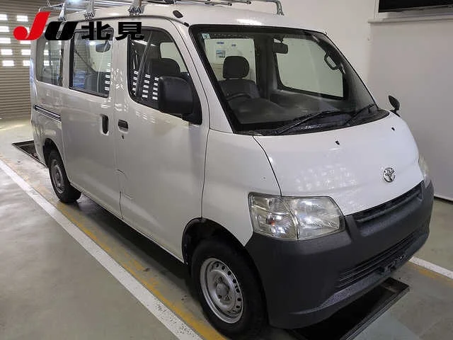 Toyota TownAce 2016