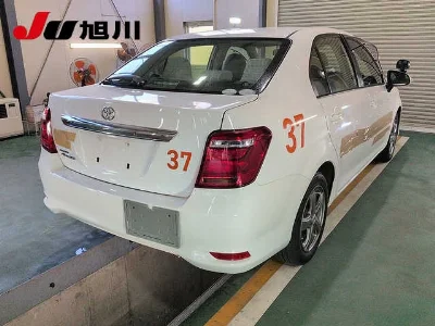 Статистика аукционов Toyota Corolla Axio