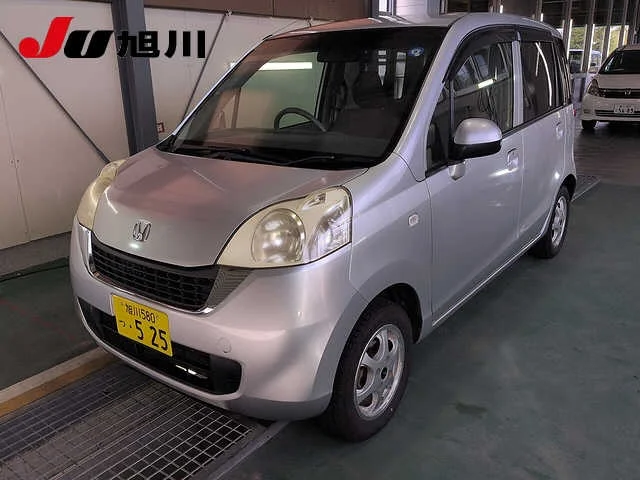 Honda Life 2010