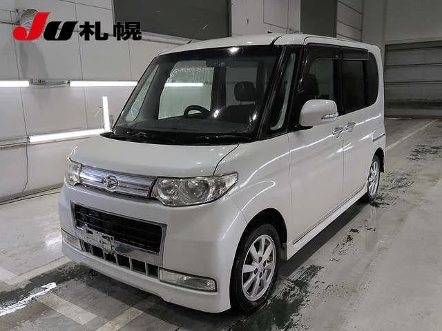 Daihatsu Tanto 2010