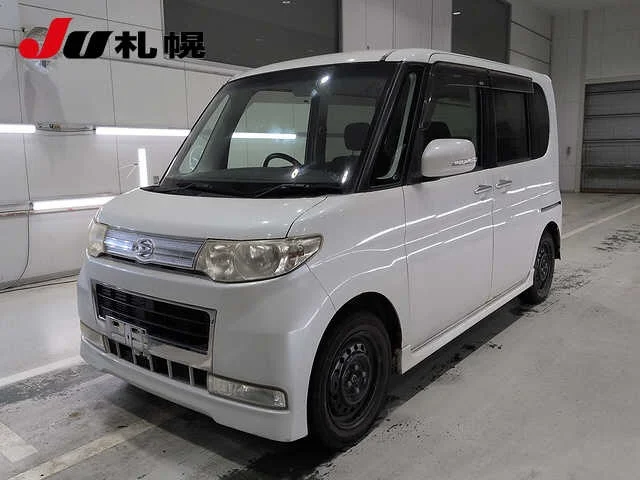 Daihatsu Tanto 2010