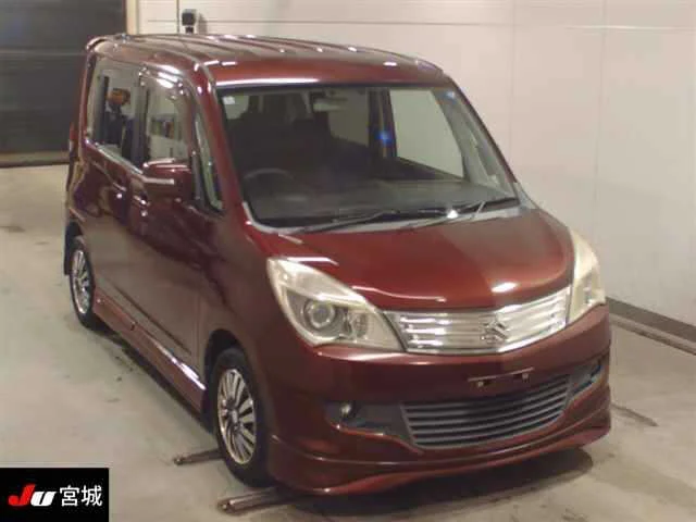 Suzuki Solio 2012