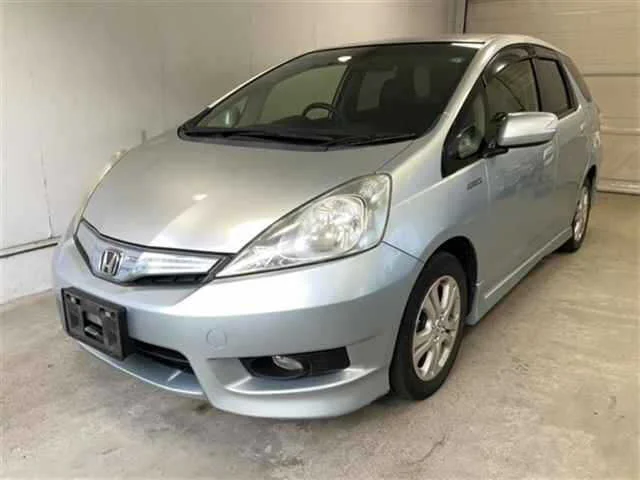 Honda Fit Shuttle 2013