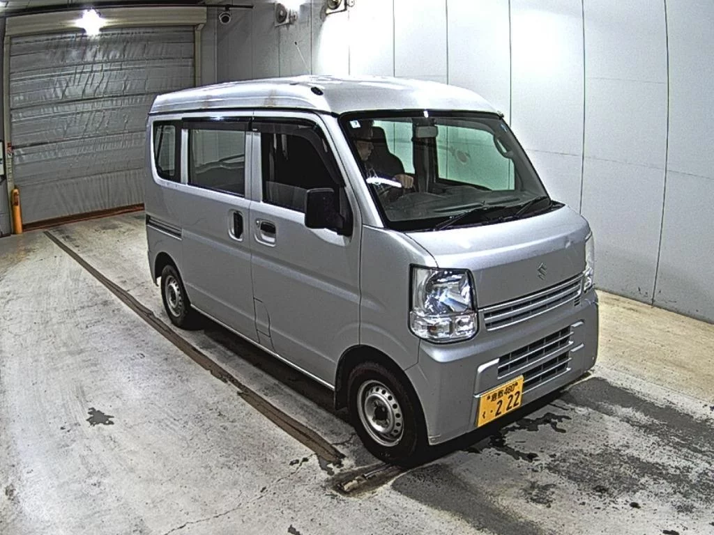 Suzuki Every 2018