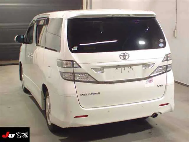 Toyota Vellfire  с аукциона в Японии
