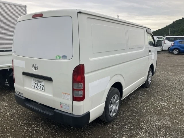Toyota HiAce Van 2018