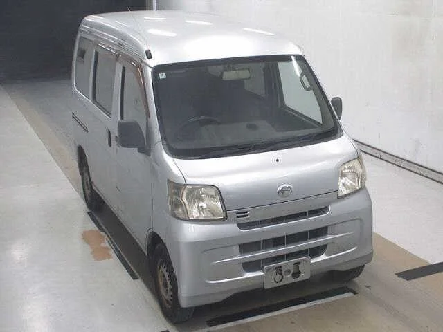 Daihatsu Hijet Cargo 2011