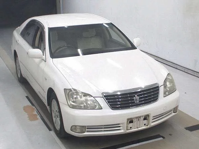 Toyota Crown 2004
