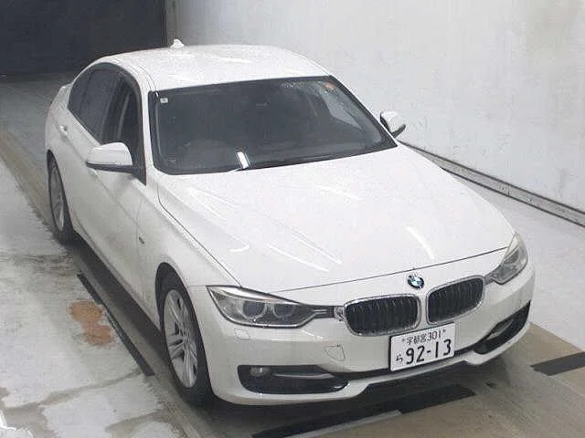 BMW 3-Series 2012