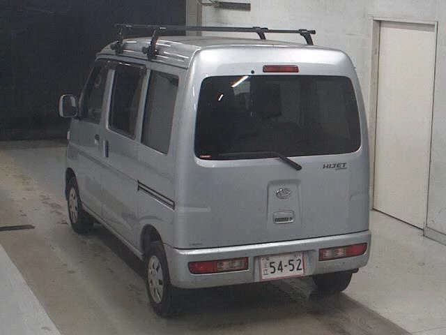 Daihatsu Hijet Cargo 2015