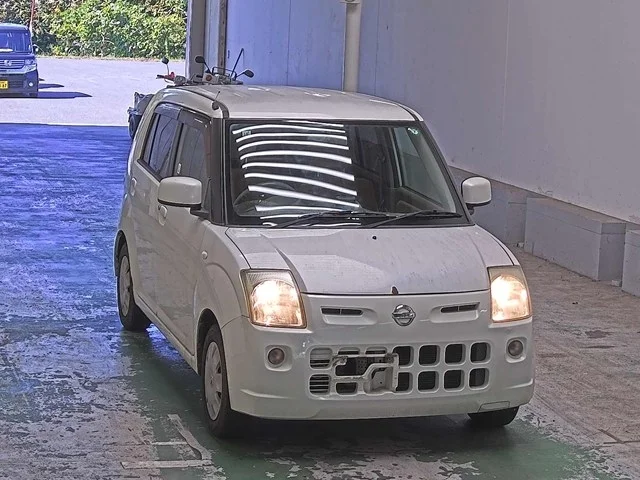 Nissan Pino 2007