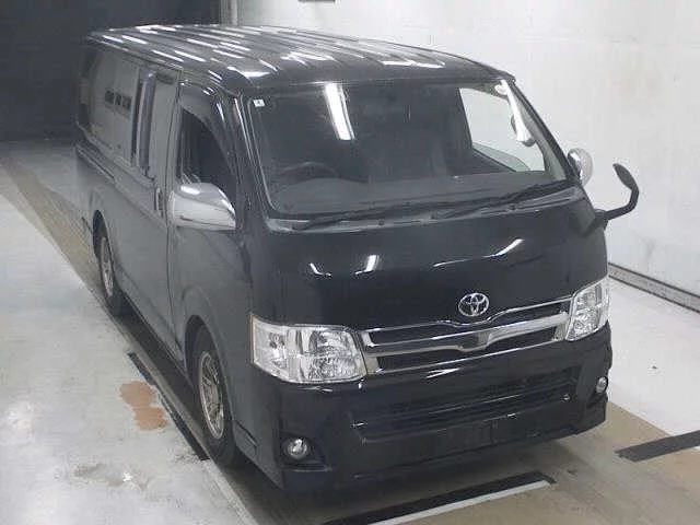 Toyota HiAce Van 2010