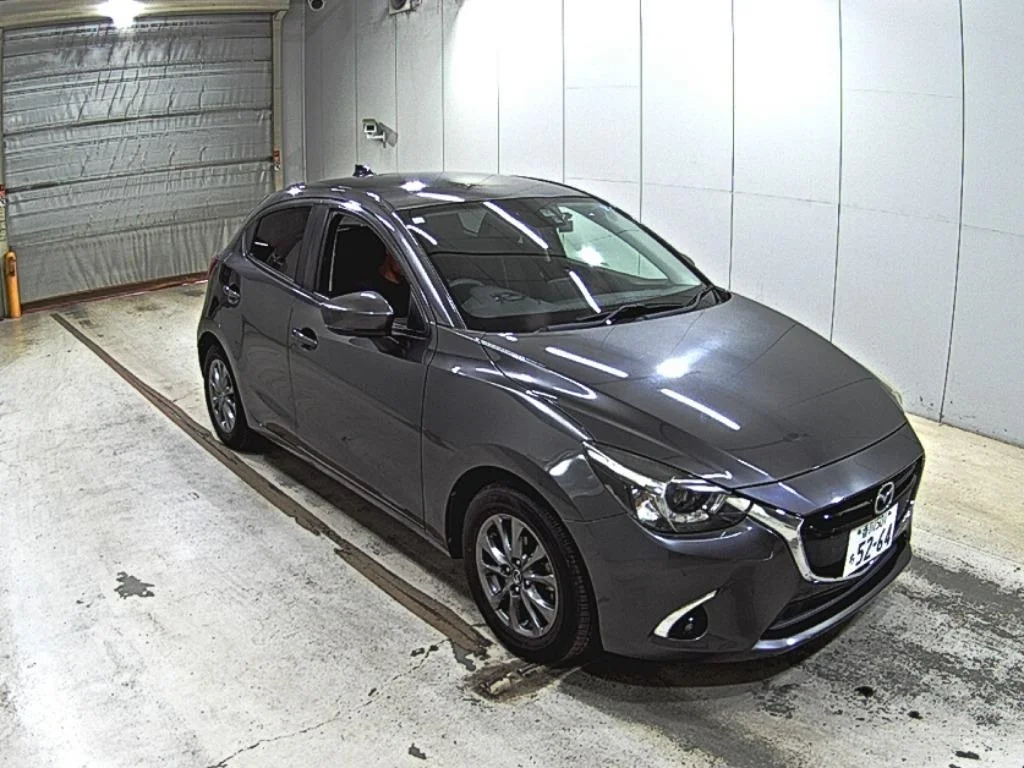 Mazda Demio 2017