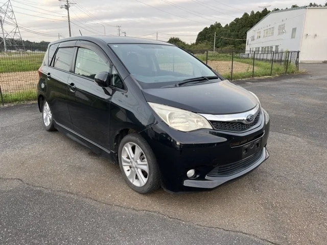 Subaru Trezia 2012